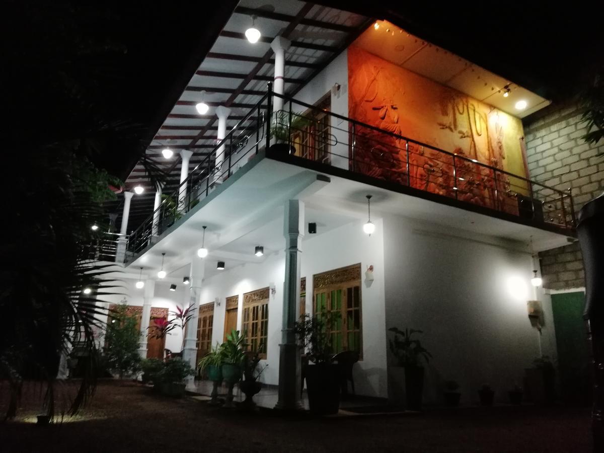 Lak View Family Resort ダンブッラ エクステリア 写真